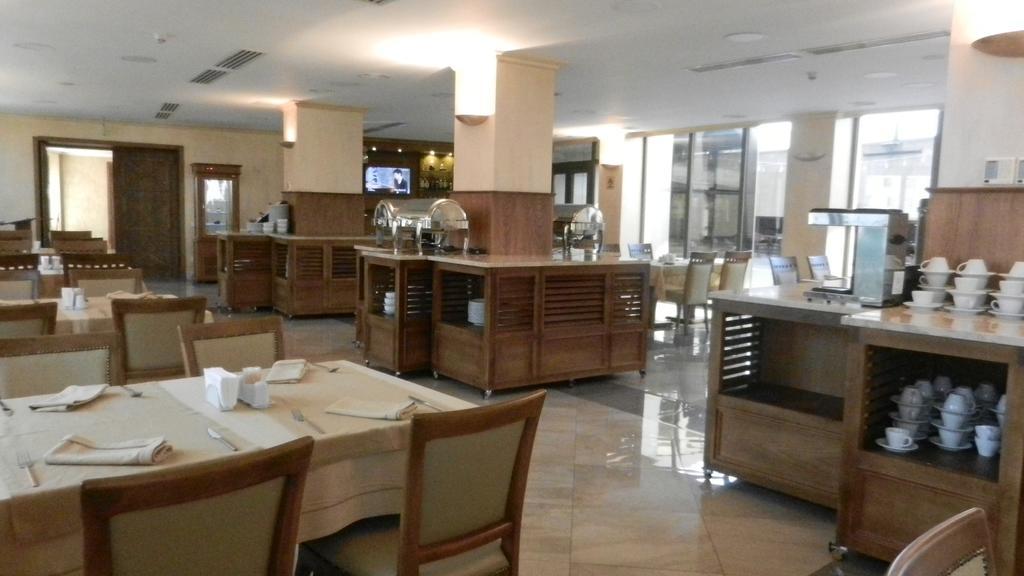 Mimino Apartment Deluxe First Line Batumi Eksteriør bilde
